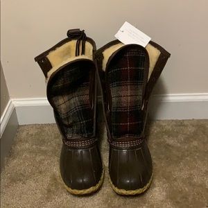 Women’s LL Bean shearling lined duck boots